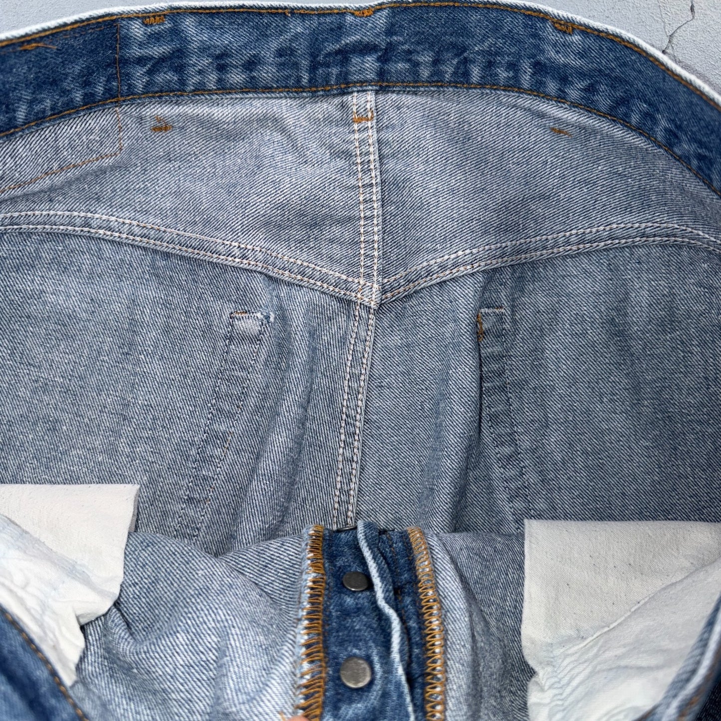 Levis 501 Vintage 80s USA XX Straight Leg Jeans Blue Light Wash 40x33 Act 38x29