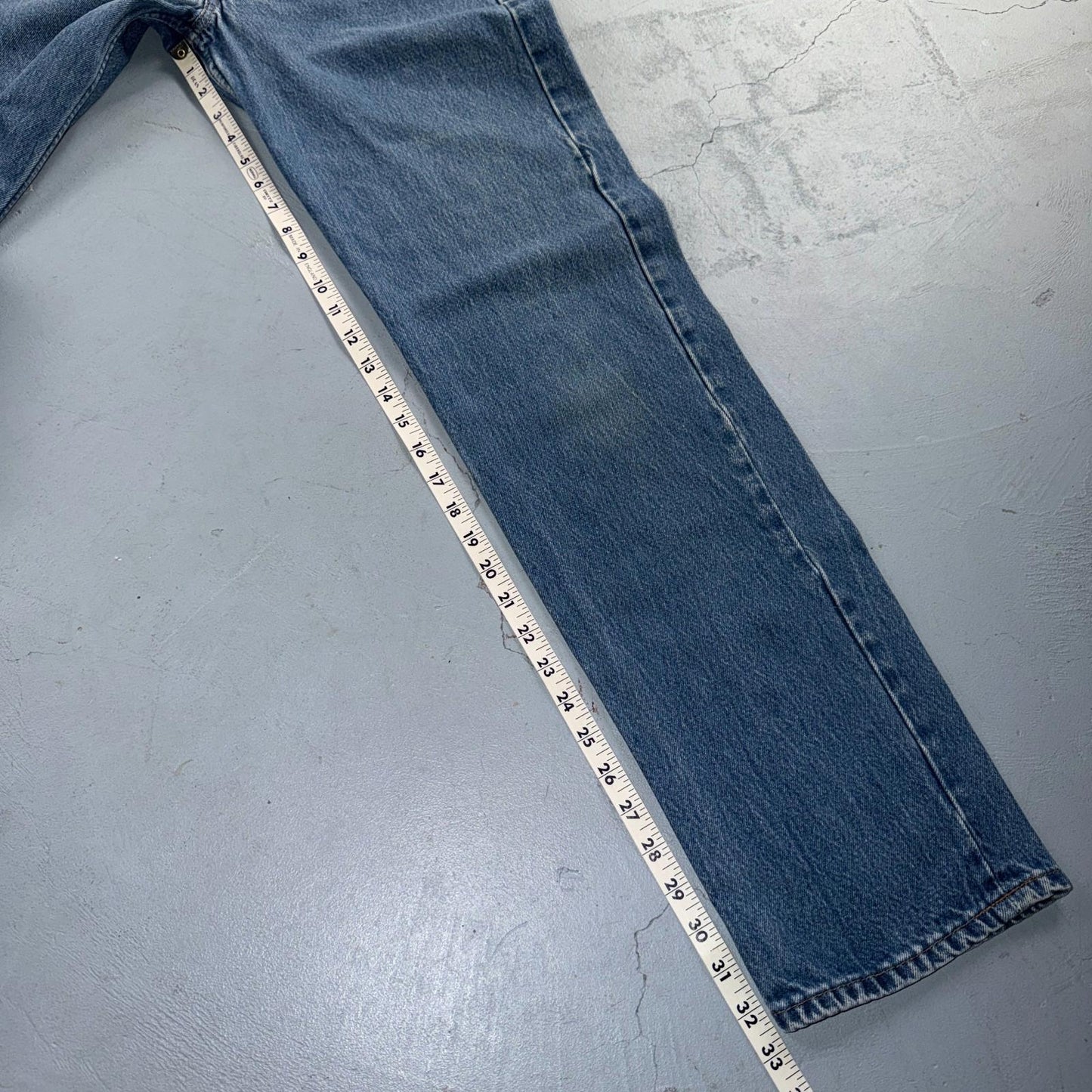 Levis 501 Vintage 80s USA XX Straight Leg Jeans Blue Light Wash 33x34 Act 31x32