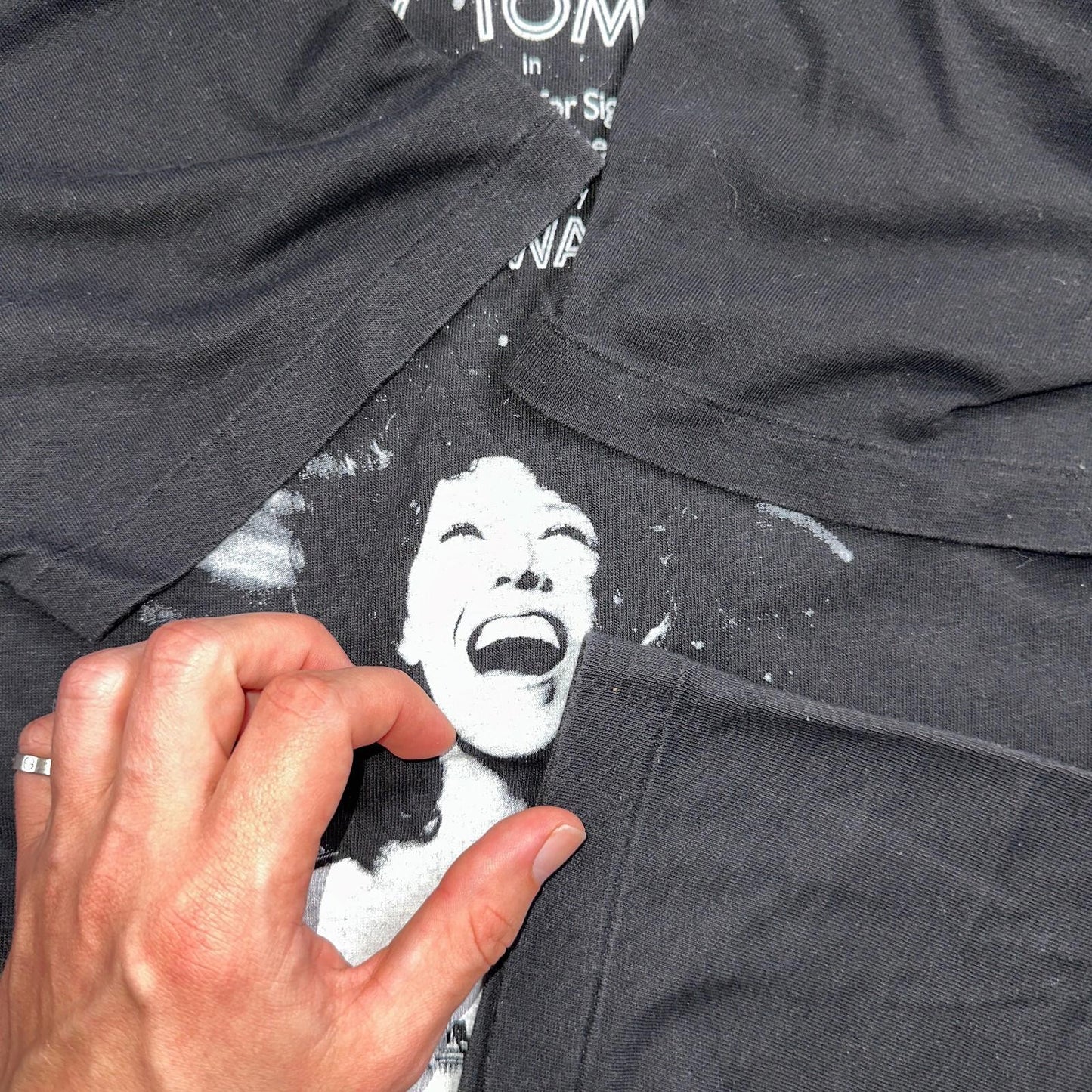 Oneita Lily Tomlin Search Intelligent Life Universe VTG T Shirt Horror Movie Rap