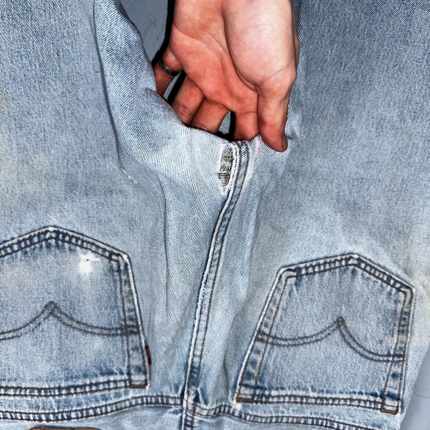 Levis 501 Vintage 90s USA XX Straight Leg Jeans Blue Light Wash 34x34 Act 32x32