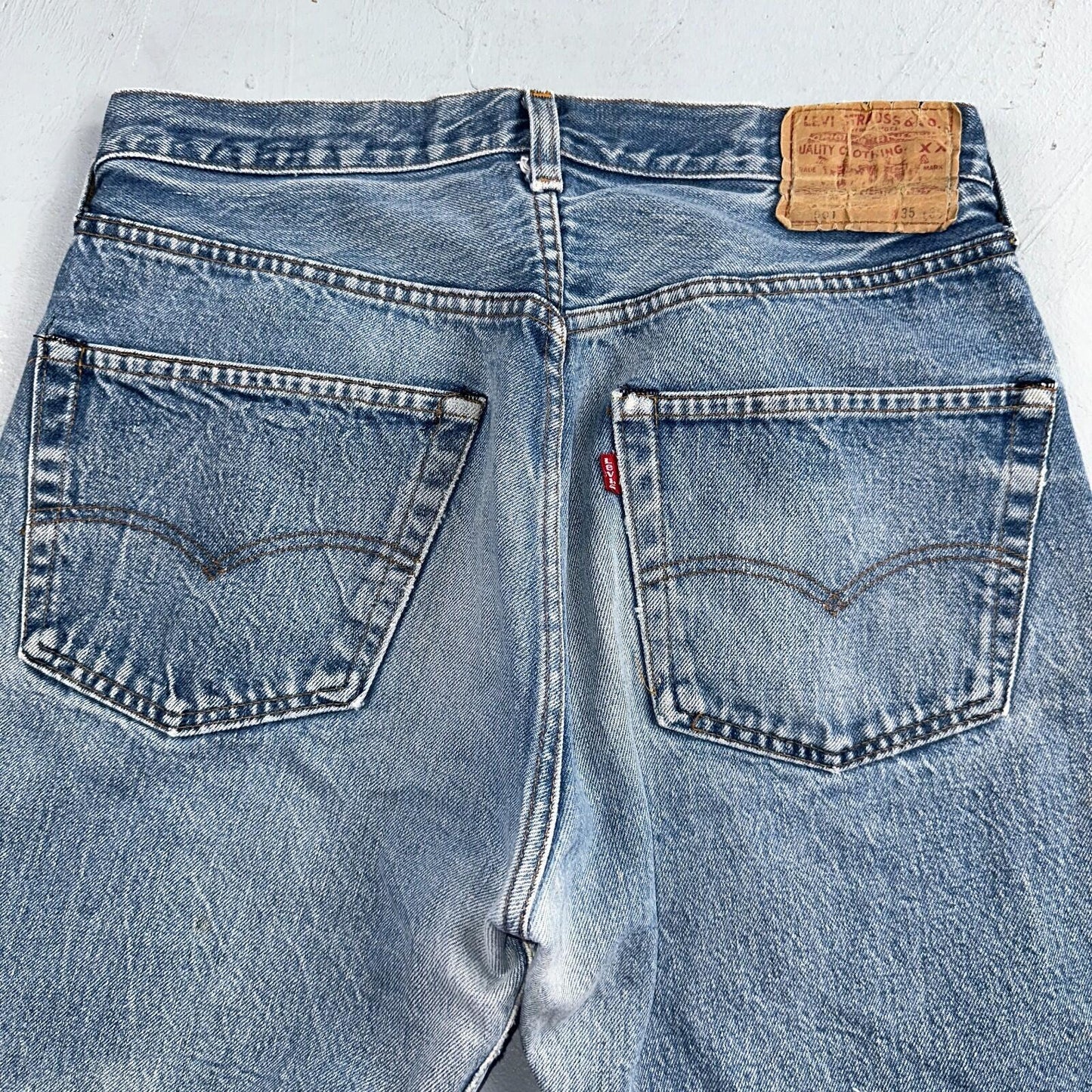 Levis 501 Vintage 80s Redline Selvedge USA XX Jeans Light Wash 35x36 Act 31x31