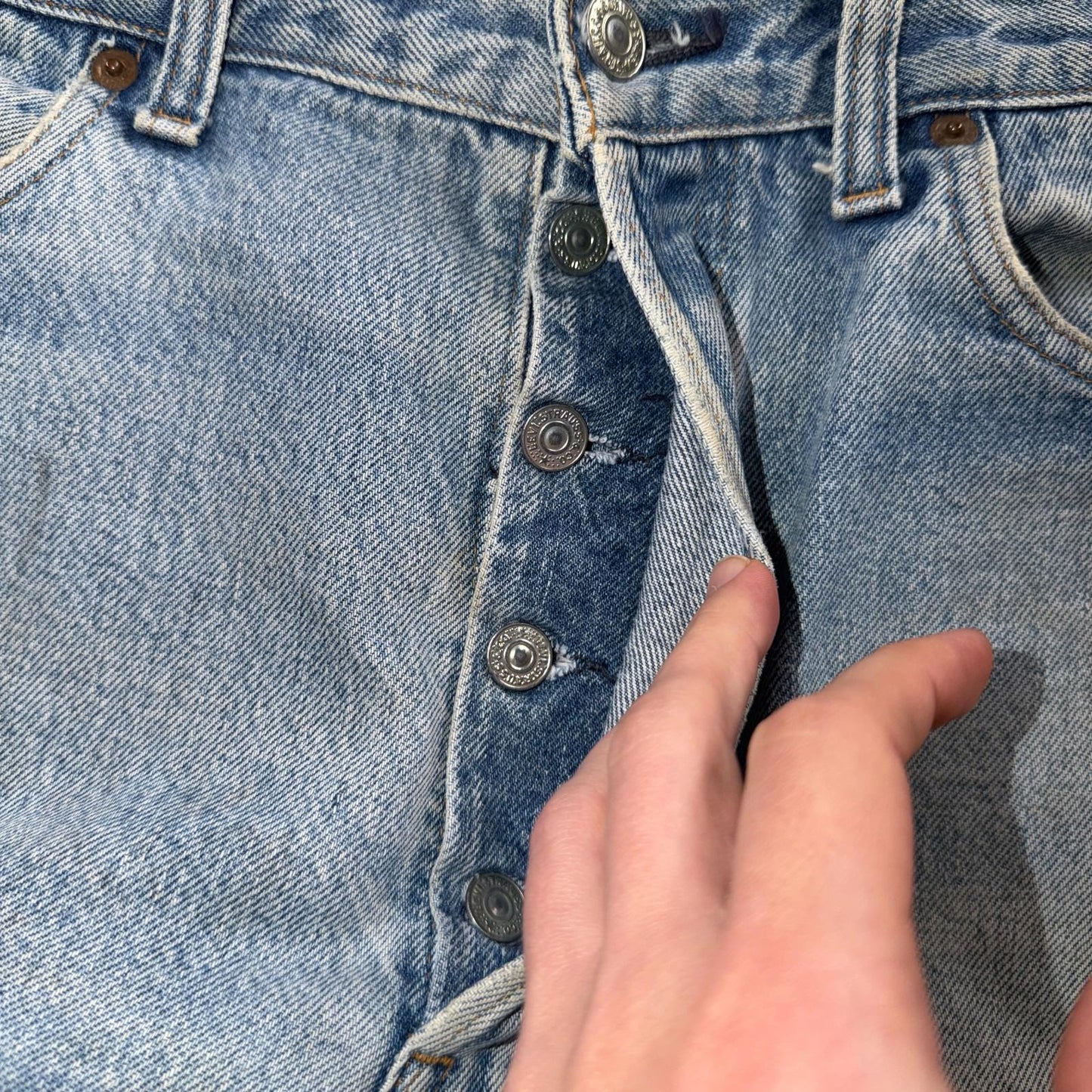 Levis 501 Vintage 80s Redline Selvedge USA XX Jeans Light Wash 36x36 Act 34x29