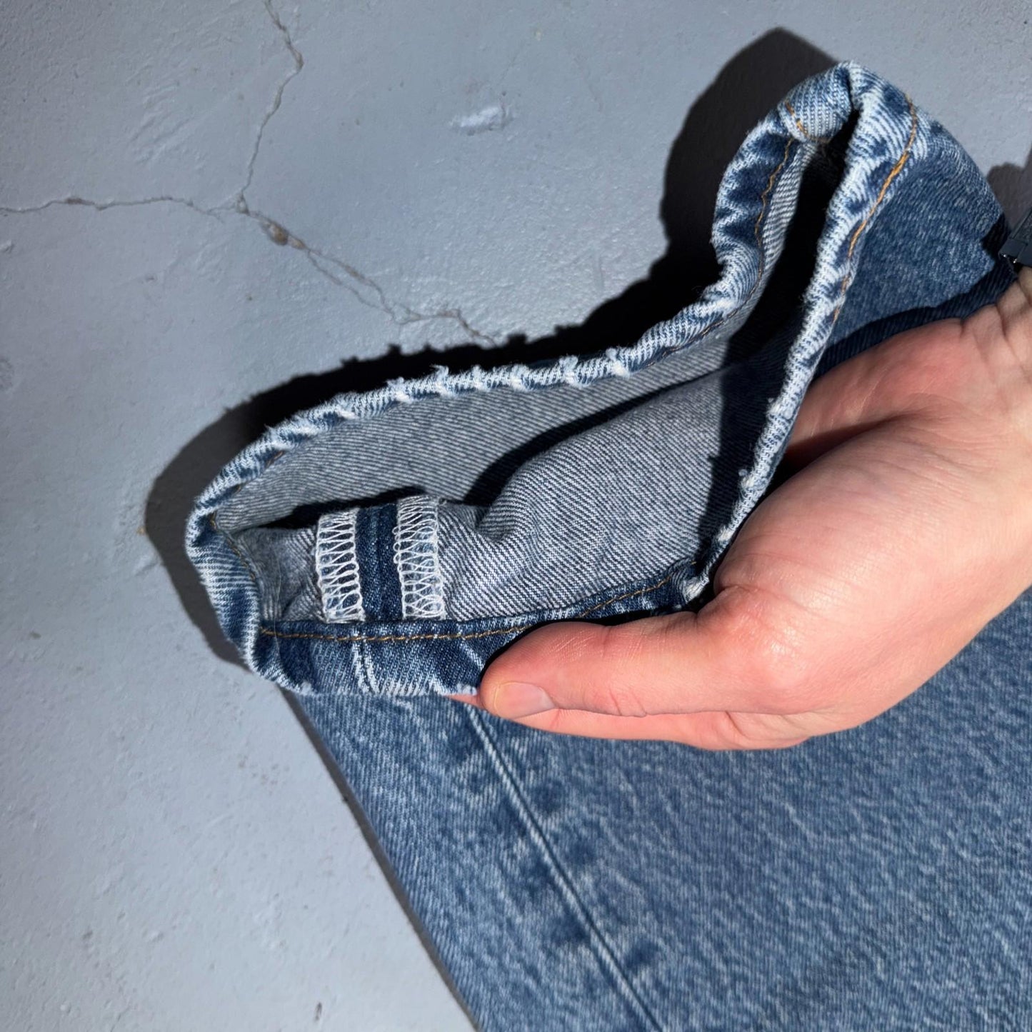 Levis 501 Vintage 90s Y2K XX Straight Leg Jeans Blue Light Wash 38x32 Act 35x28