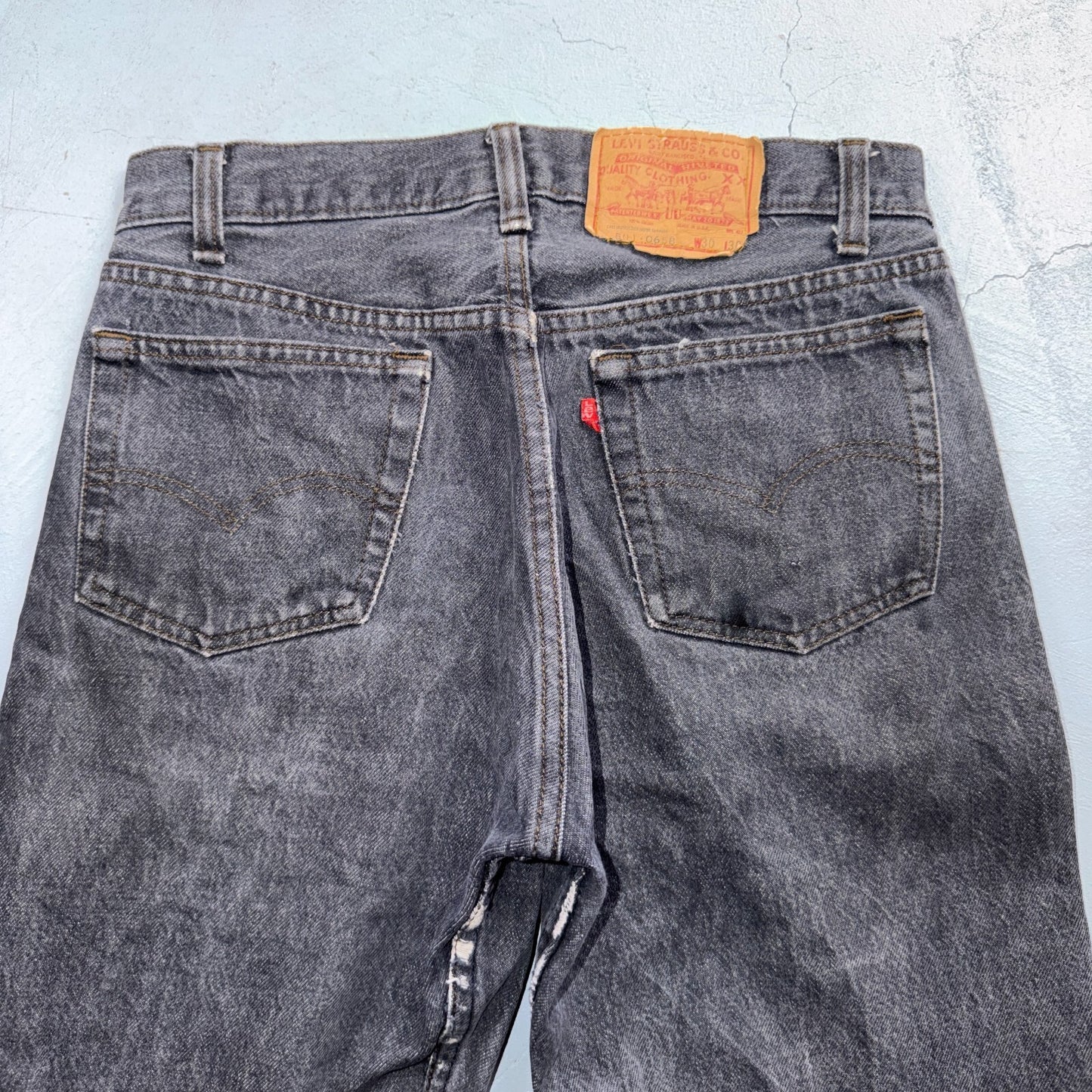 Levis 501 Vintage 80s USA XX Straight Leg Jeans Black Light Wash 30x30 Act 29x29