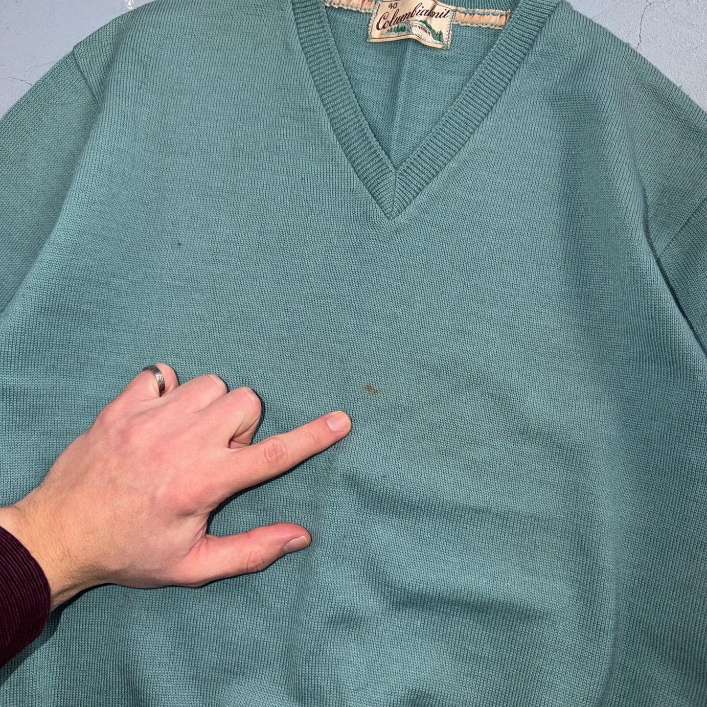 VTG 1940s 1950s Wool Pullover Sweater Rockabilly Mens V Neck Blue Columbia Knit