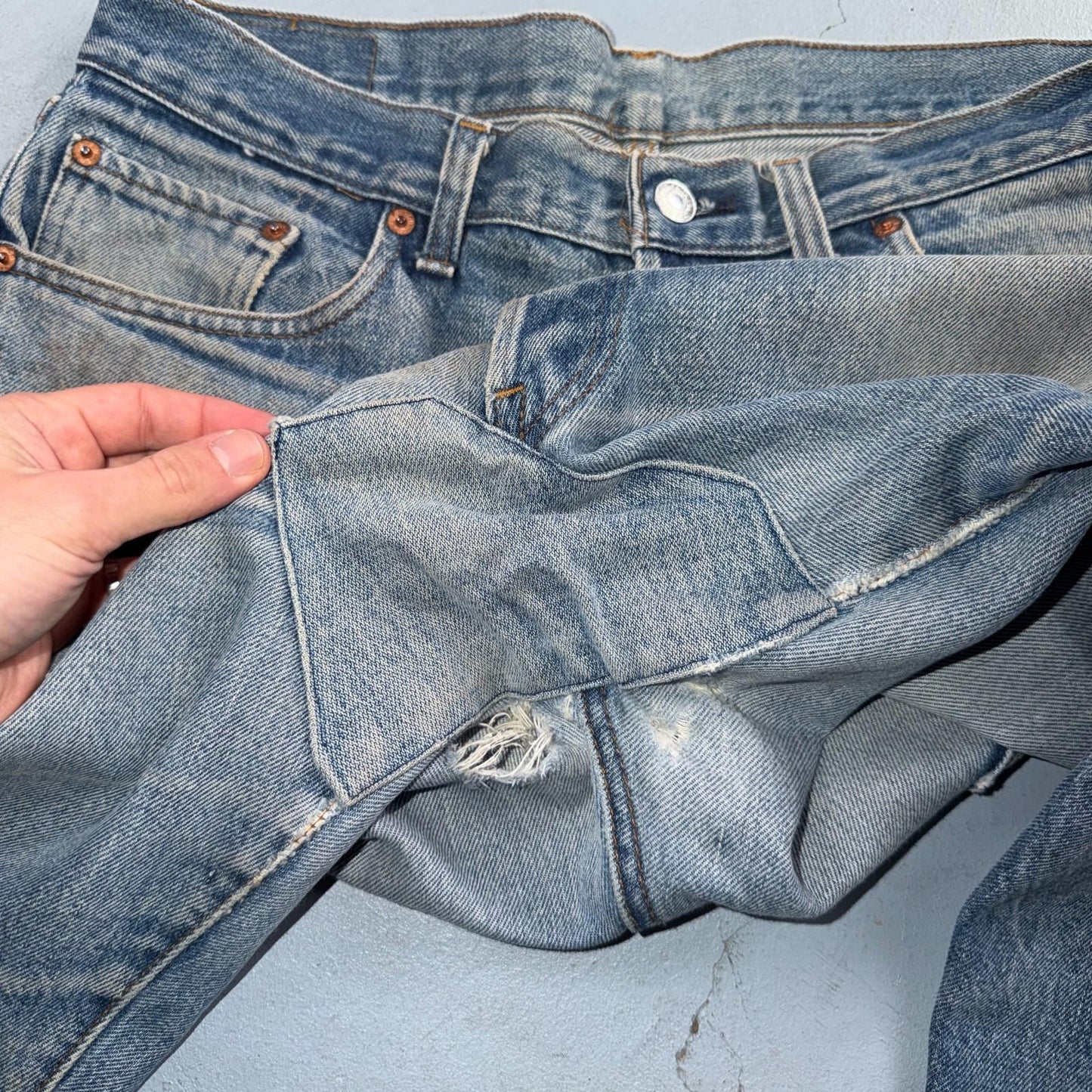 Levis 501 Vintage 80s Redline Selvedge USA XX Jeans Light Wash 36x34 Act 33x30