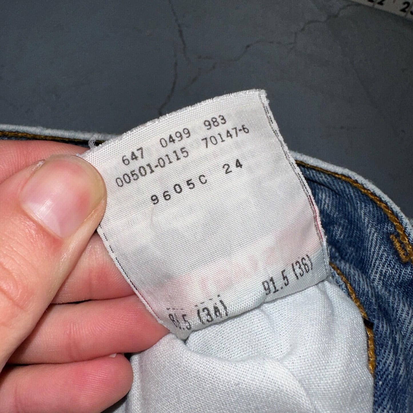 Levis 501 Vintage 90s XX Straight Leg Mexico Jeans 34x36 Light Wash Act 31x33