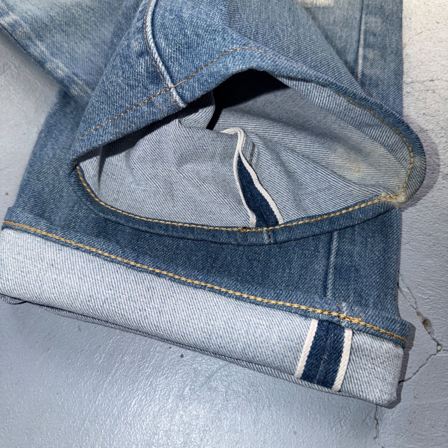Levis 501 Vintage 80s Redline Selvedge USA XX Jeans Light Wash 34x36 Act 31x27