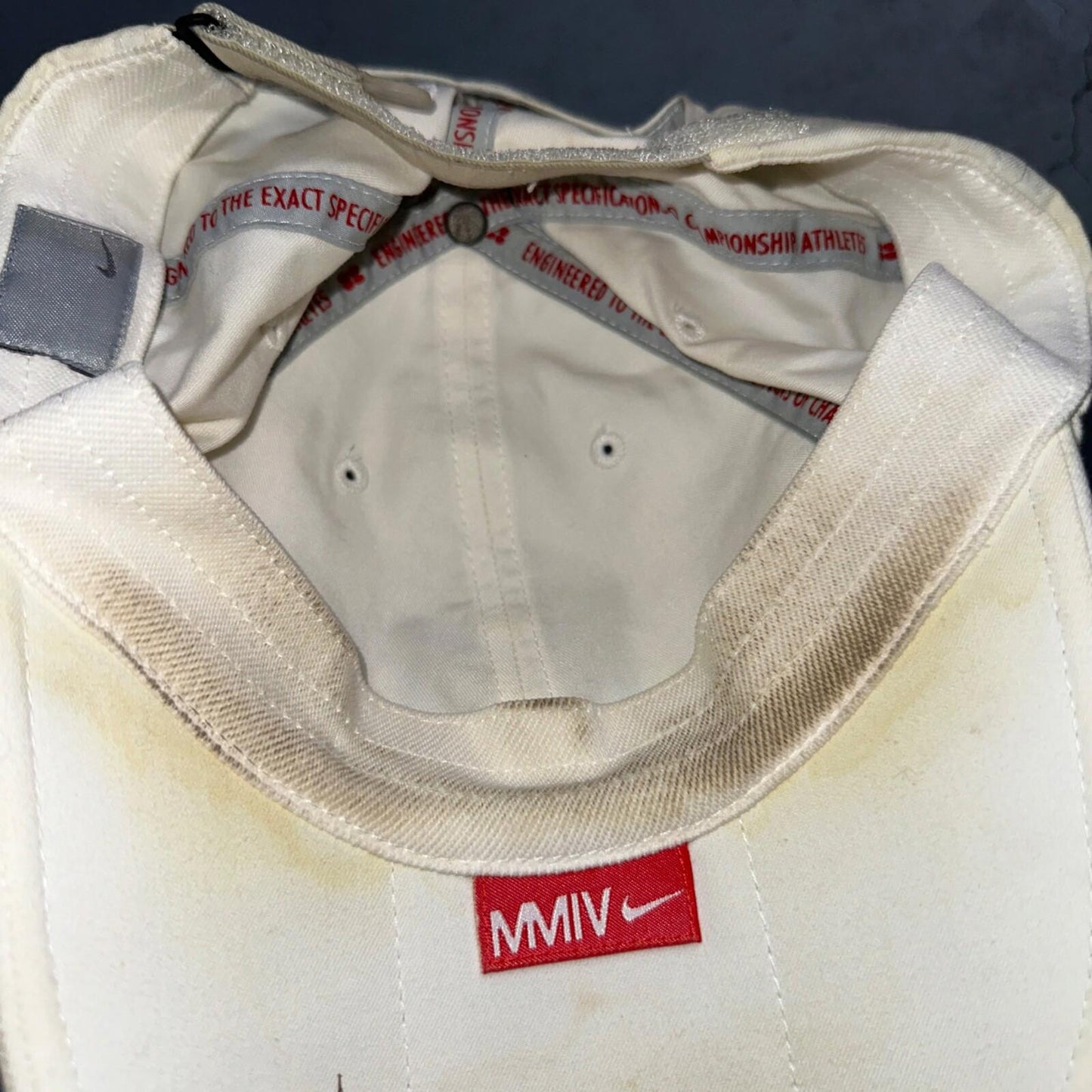 Nike Vintage Hat Cap Strap Back Swoosh Mesh Panel Tailwind Mens 90s Air Max