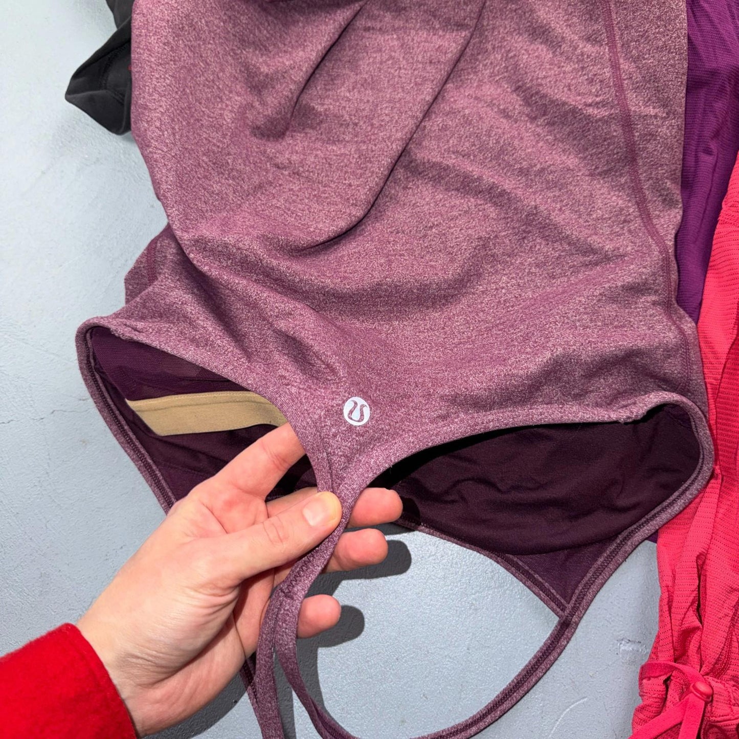 Lululemon Women’s Lot Bra Jacket Size 4/6/8 Yoga Tank Top Sports
