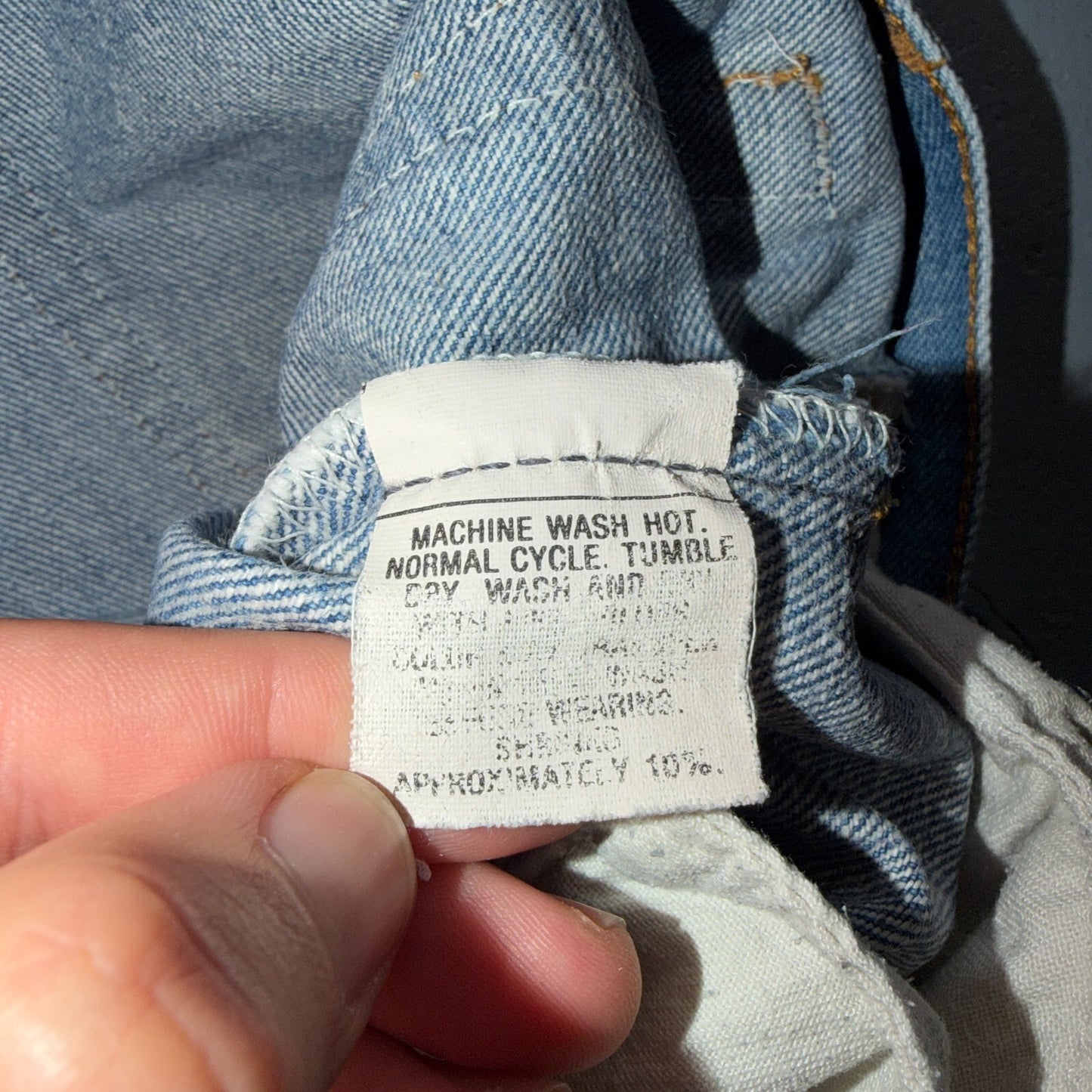 Levis 501 Vintage 80s USA XX Straight Leg Jeans Blue Light Wash 40x33 Act 38x29