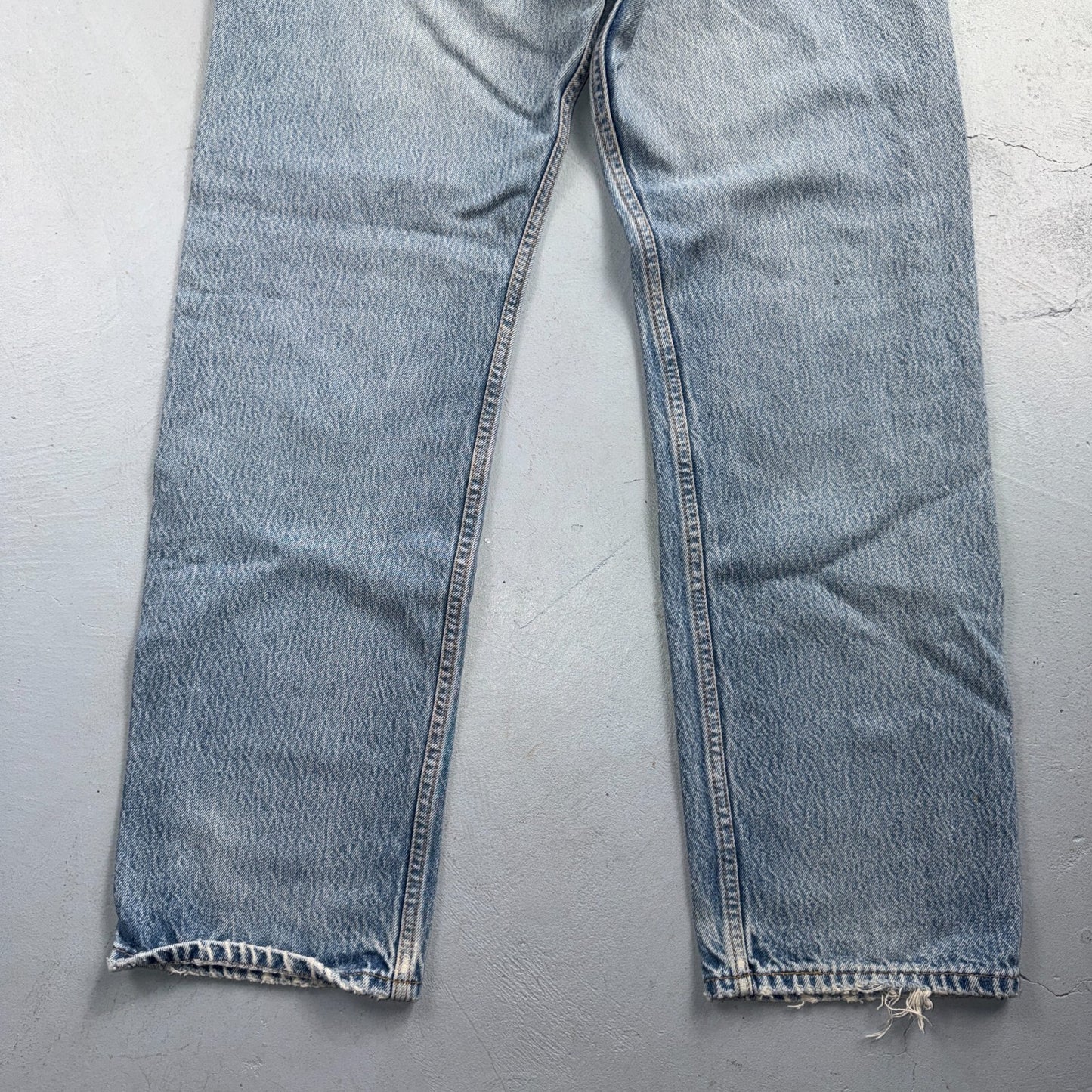 Levis 501 Vintage 90s Y2K XX Straight Leg Jeans Blue Light Wash 36x34 Act 33x30