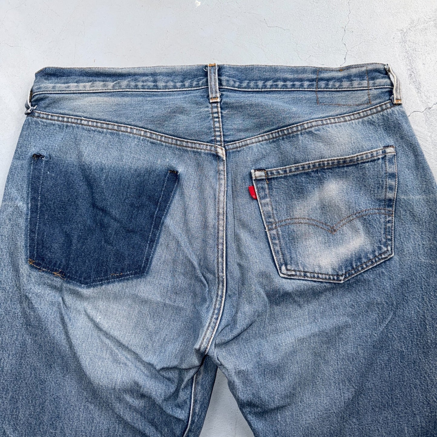 Levis 501 Vintage 80s Redline Selvedge USA XX Jeans Light Wash 40x34 Act 38x30