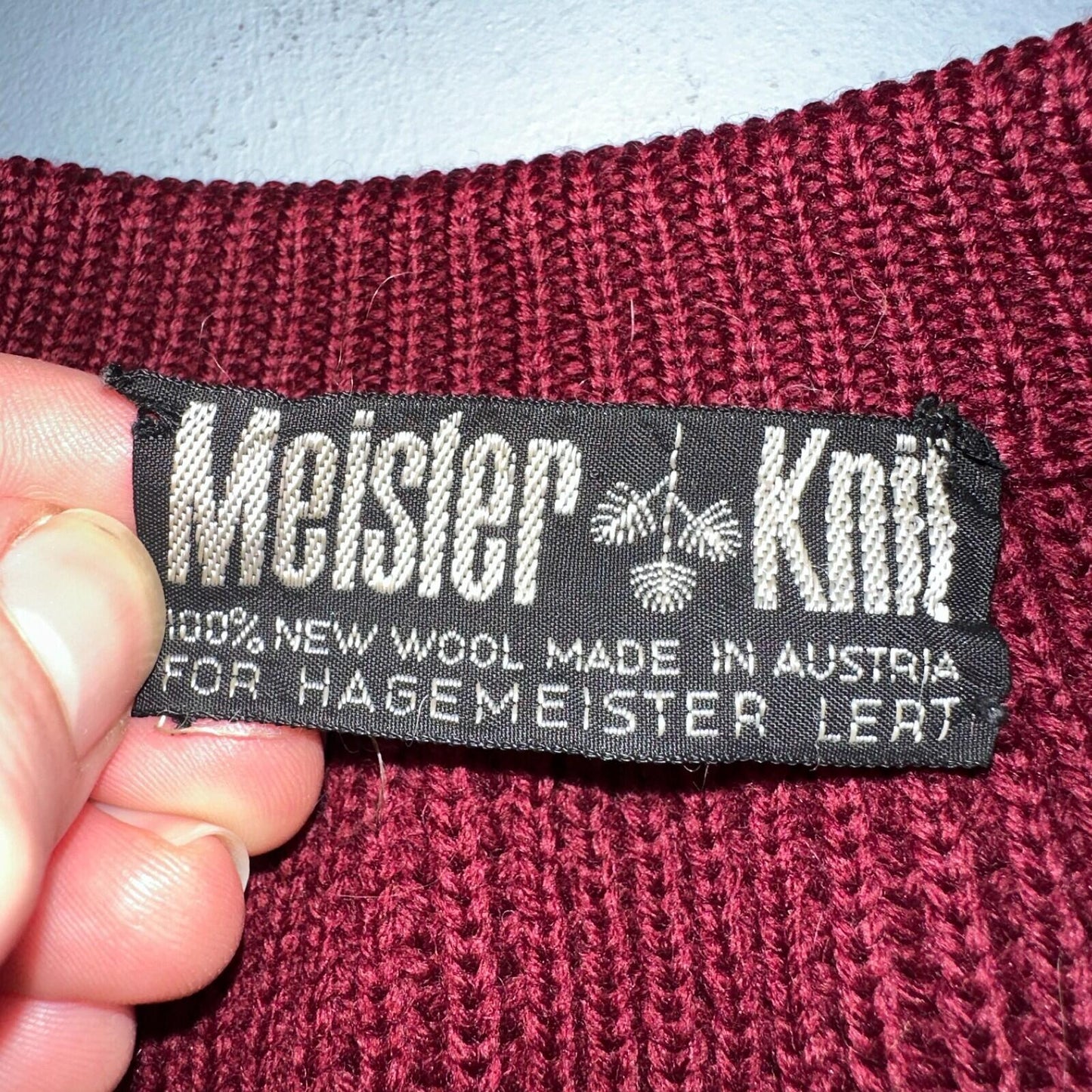 Meister Sweater M Women’s Wool Austria Pullover Red V Neck Vintage Cardigan 60s
