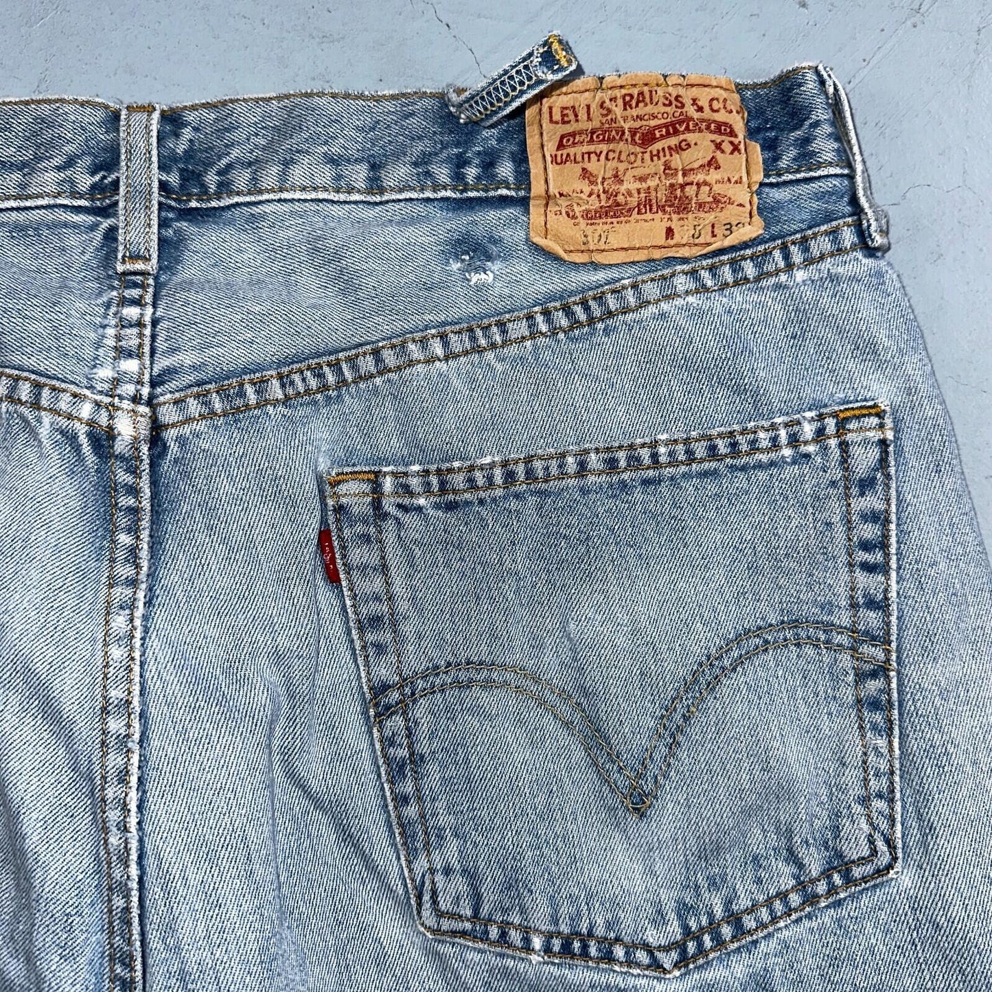 Levis 501 Vintage Y2K XX Straight Leg Jeans 90s Blue Light Wash 38x32 Act 37x30