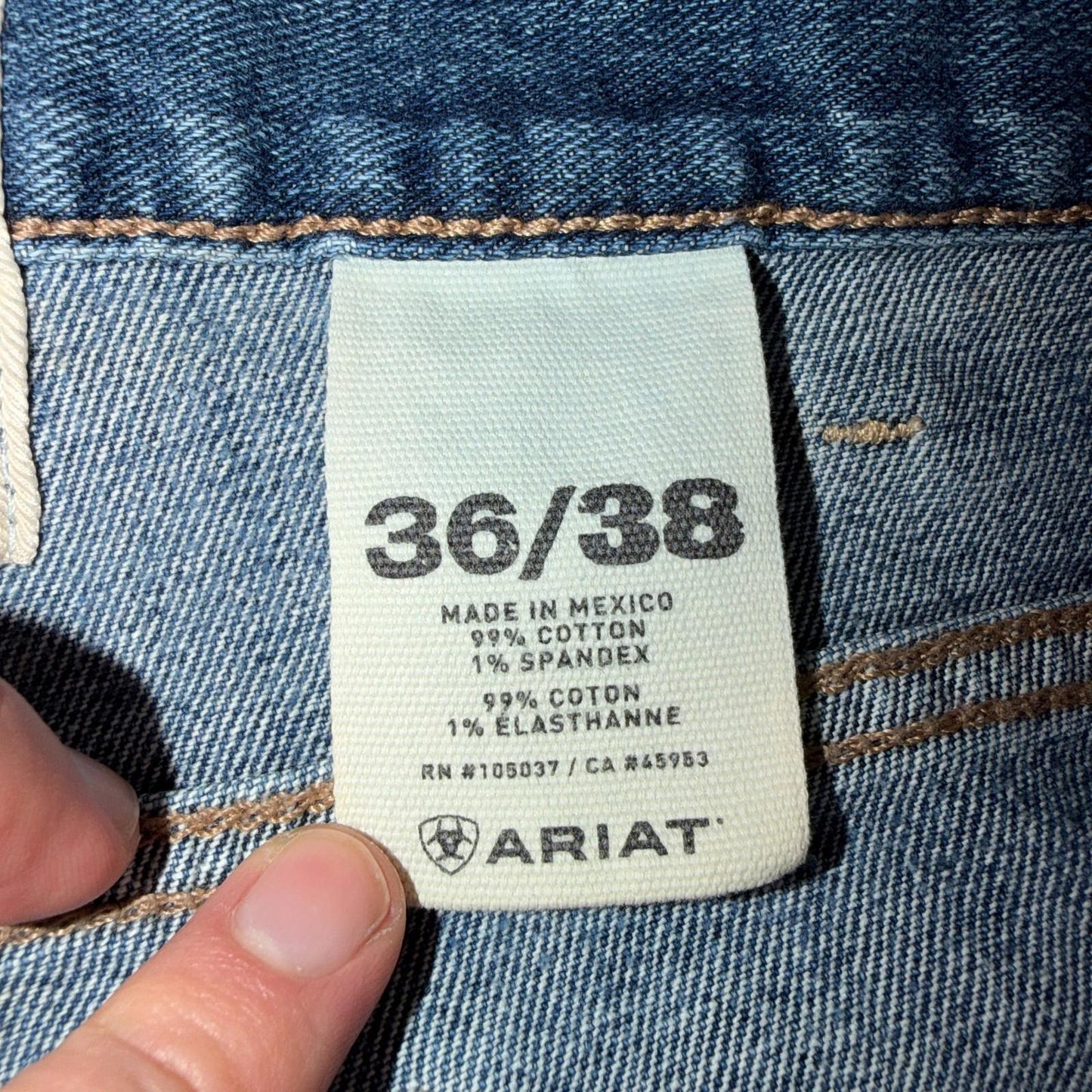 Ariat NWT Jeans Men's Size 36 x 38 Legacy M2 Relaxed Boot Cut Medium Wash