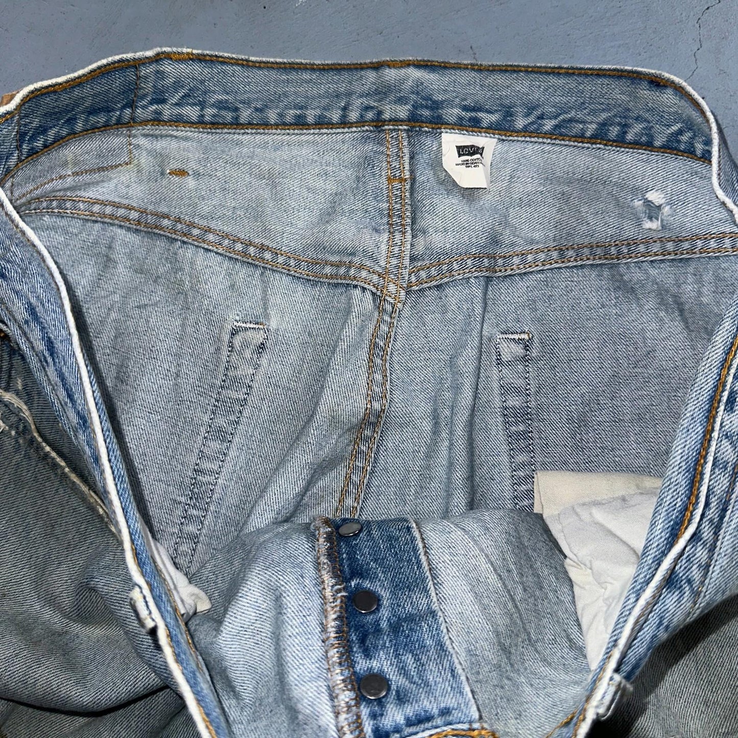 Levis 501 Vintage 90s Mexico Straight Leg Jeans Blue Light Wash 40x30 Act 40x28