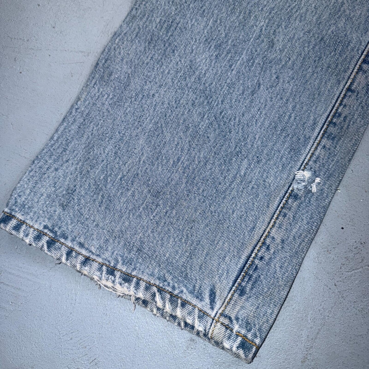 Levis 501 Vintage Y2K 90s XX Straight Leg Jeans Blue Light Wash 38x34 Act 36x34