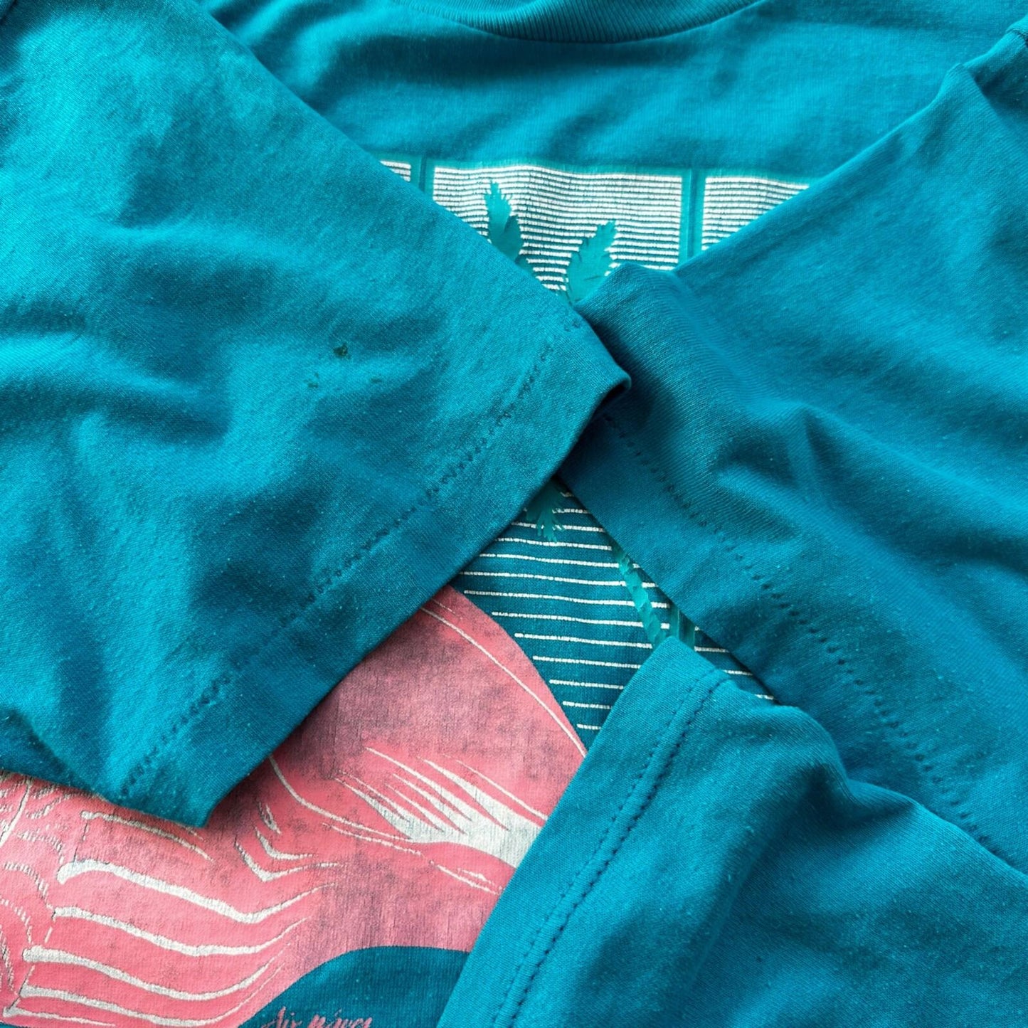 Flordia Clearwater Beach 90s USA Vintage T Shirt Blue Shell Pink Cute Palm Tree