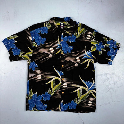 Vintage Quiksilver Mens Short Sleeve Hawaiian Shirt L 90s Made in USA Floral