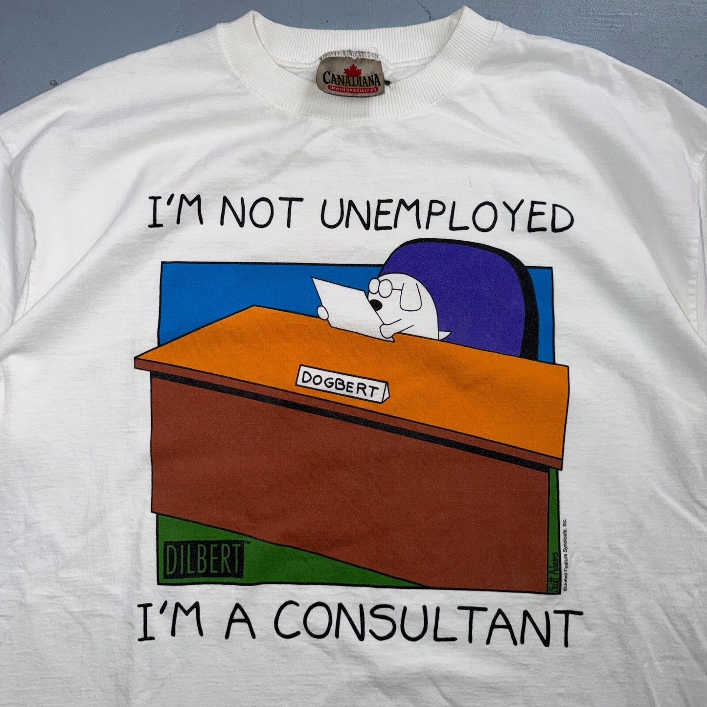 VTG 90s Dilbert Dogbert T Shirt I'm Not Unemployed Consultant Comic Art Funny