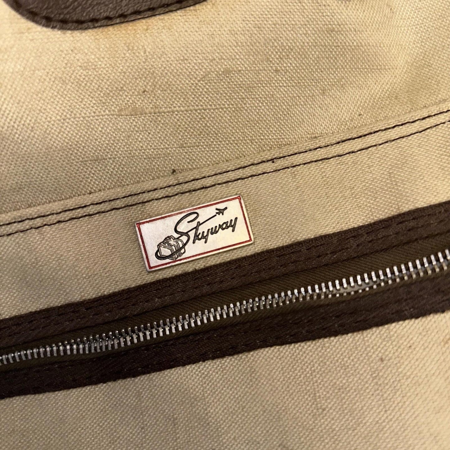Vintage Skyway Travel Bag With Wheels Carry-on Luggage 70s 1970s LV Flight DTR