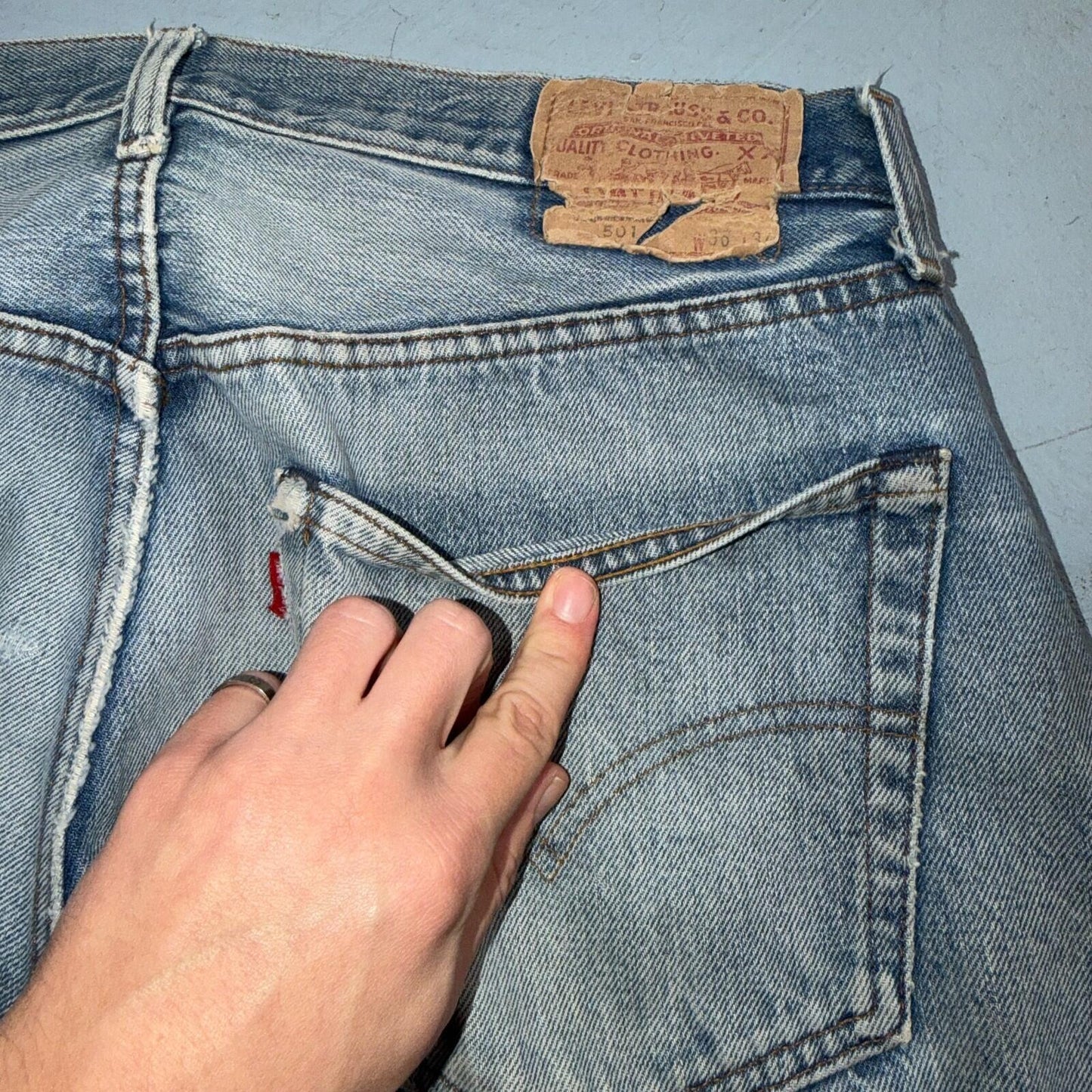 Levis 501 Vintage 80s Redline Selvedge USA XX Jeans Light Wash 36x34 Act 33x30