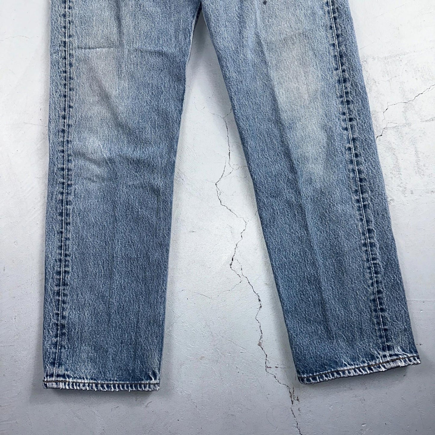 Levis 501 Vintage 90s USA XX Straight Leg Jeans Blue Light Wash 35x34 Act 33x30