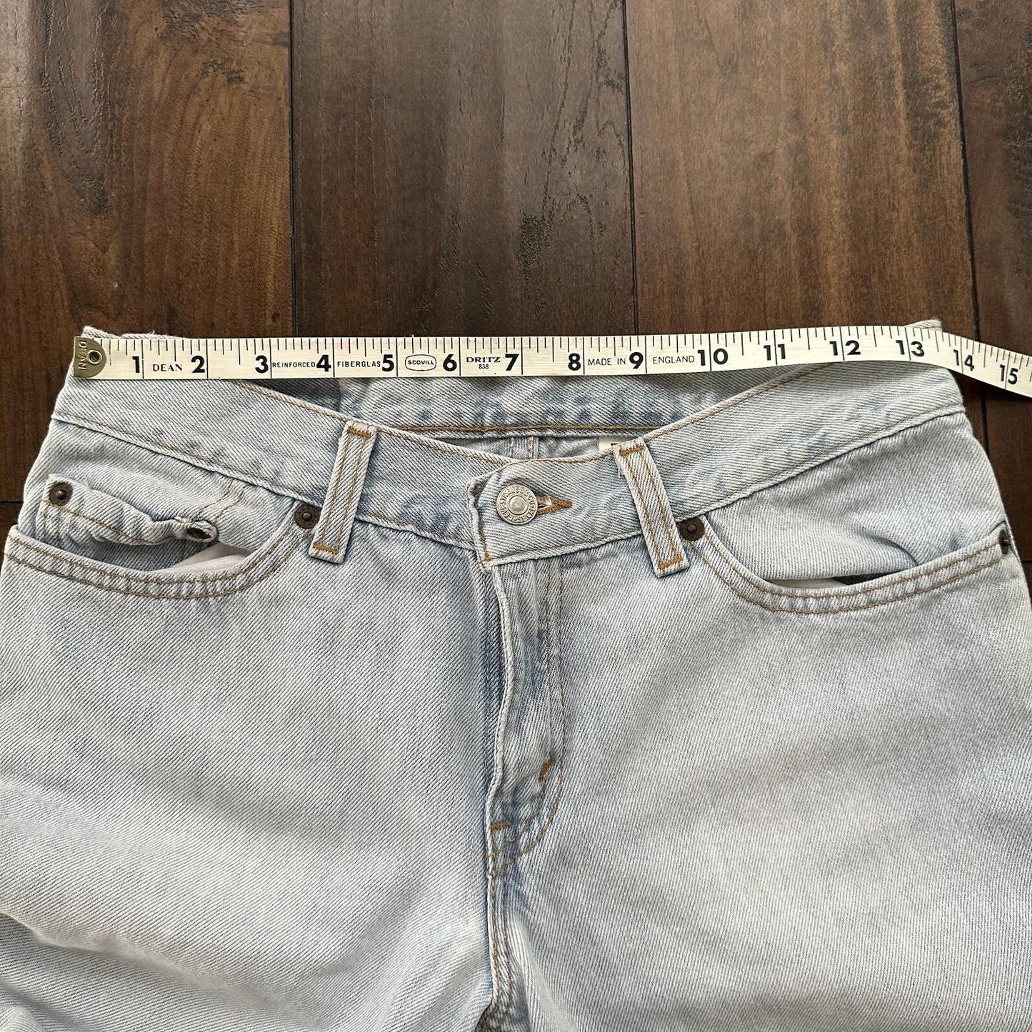 Vtg Levis 507 Superlow Slim Light Blue Jeans Womens Tag 5 X Capri 27x21 USA 90s
