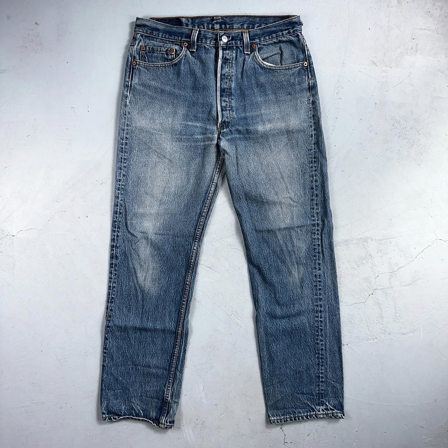 Levis 501 Vintage 90s USA XX Straight Leg Jeans Blue Light Wash 35x33 Act 32x30