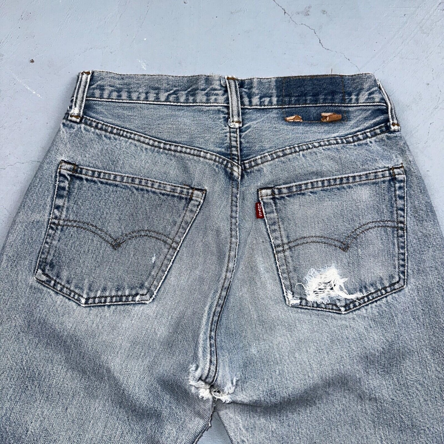 Levis 501 Vintage 80s Redline Selvedge USA XX Jeans Light Wash 66 Act 27x31