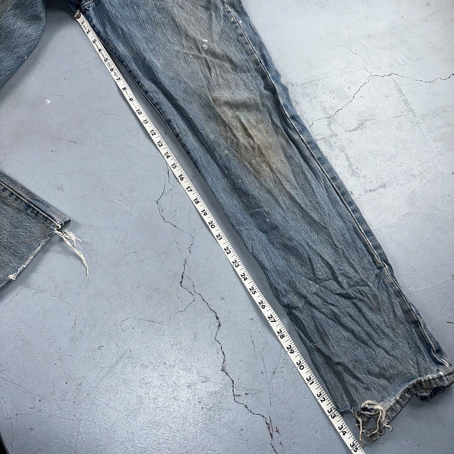 Levis 501 Vintage Y2K XX Straight Leg Jeans Blue Light Wash 35x34 Act 34x34