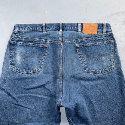 Levis 501 Vintage 80s USA XX Straight Leg Jeans Blue Med Wash 46x30 Act 41x26
