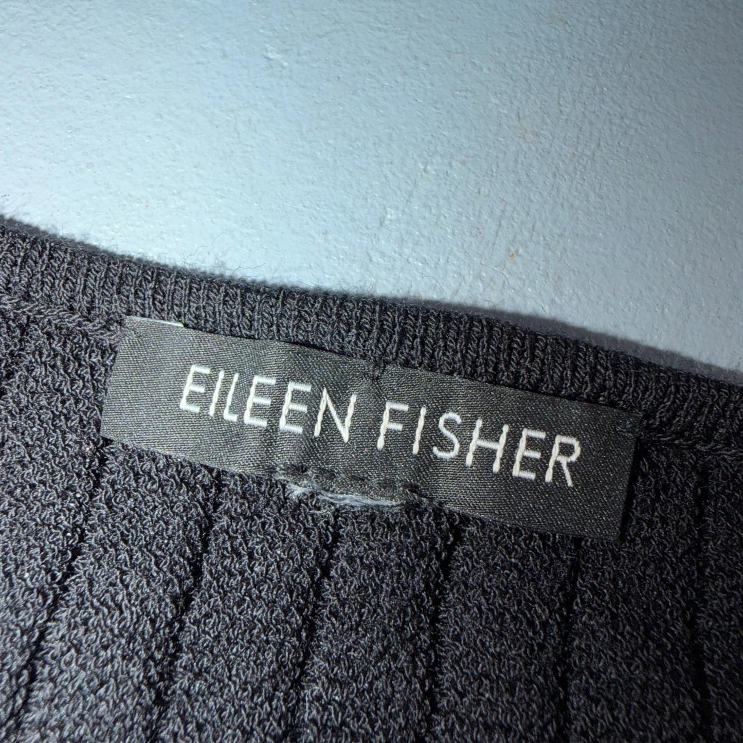 Eileen Fisher Wool Knit Ribbed and Pleated Black Shift Dress Cute Classy