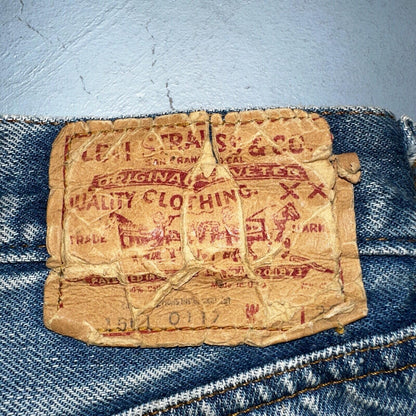 Levis 501 Vintage 80s Redline Selvedge USA XX Jeans Light Wash Capri Act 30x25