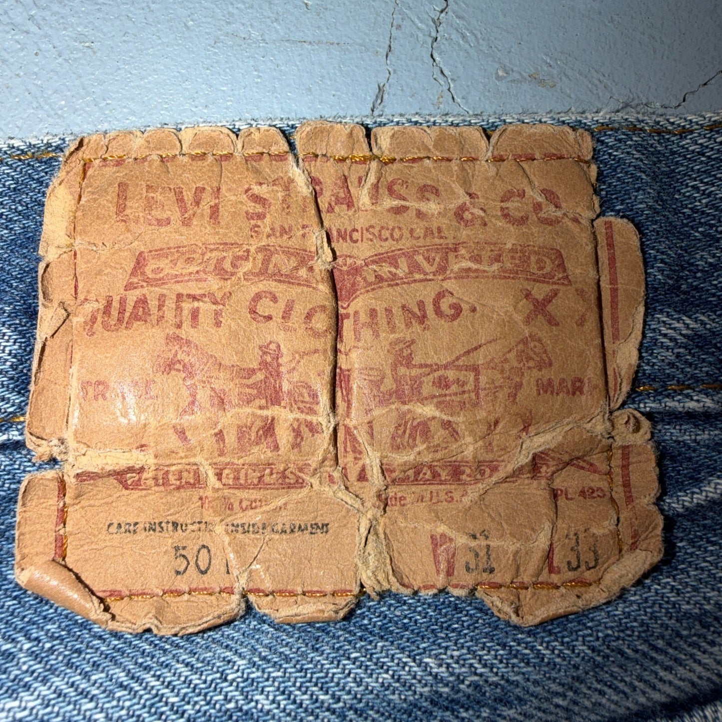 Levis 501 Vintage 80s USA XX Straight Leg Jeans Blue Light Wash 31x33 Act 28x29