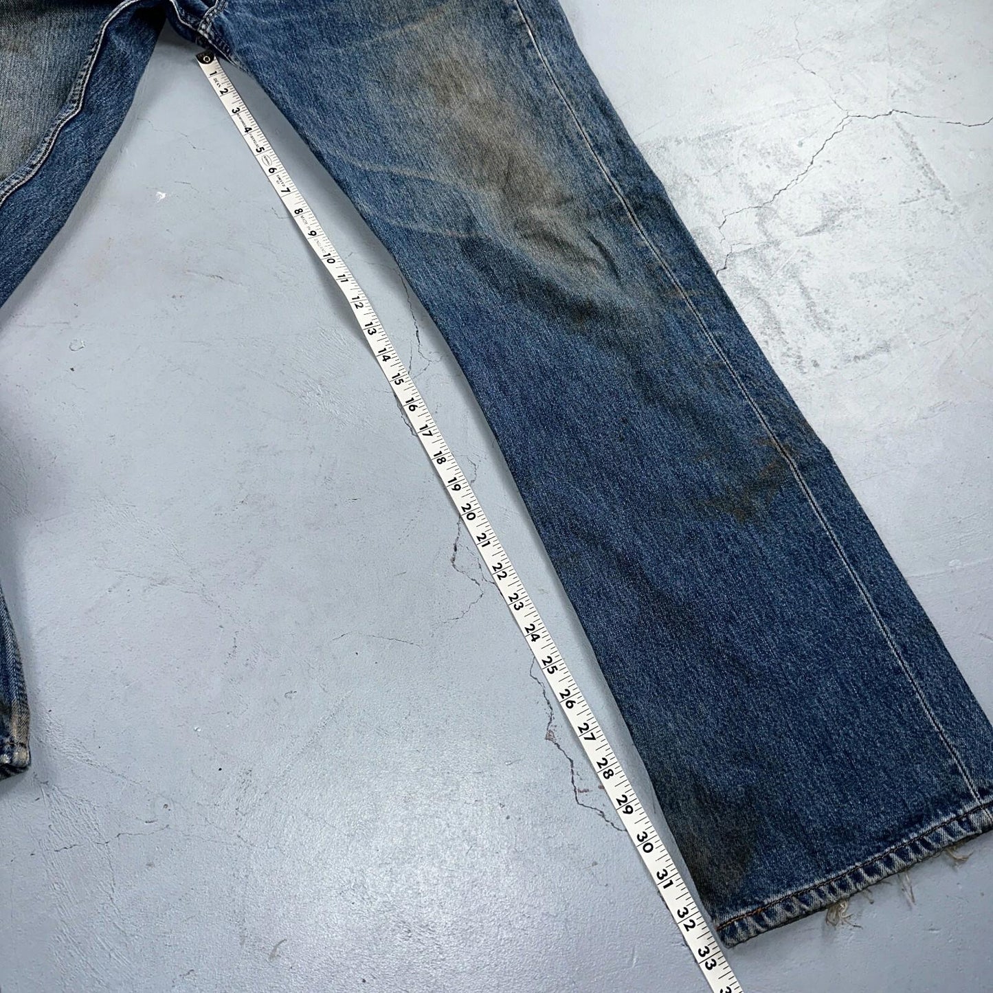 Levis 501 Vintage Y2K XX Straight Leg Jeans Blue Med Wash 34x34 Act 34x33