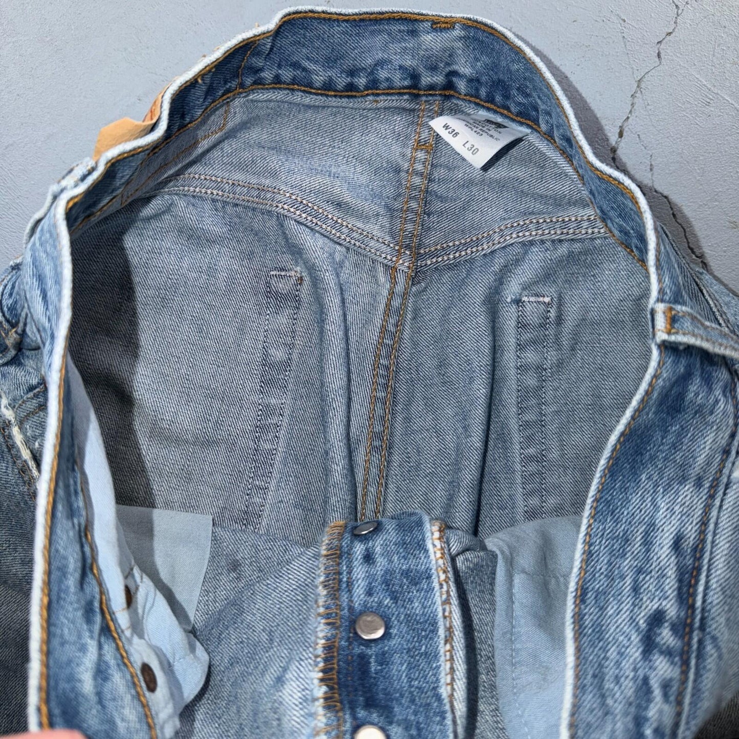 Levis 501 Vintage Y2K XX Straight Leg Jeans Blue Light Wash 36x30 Act 34x28