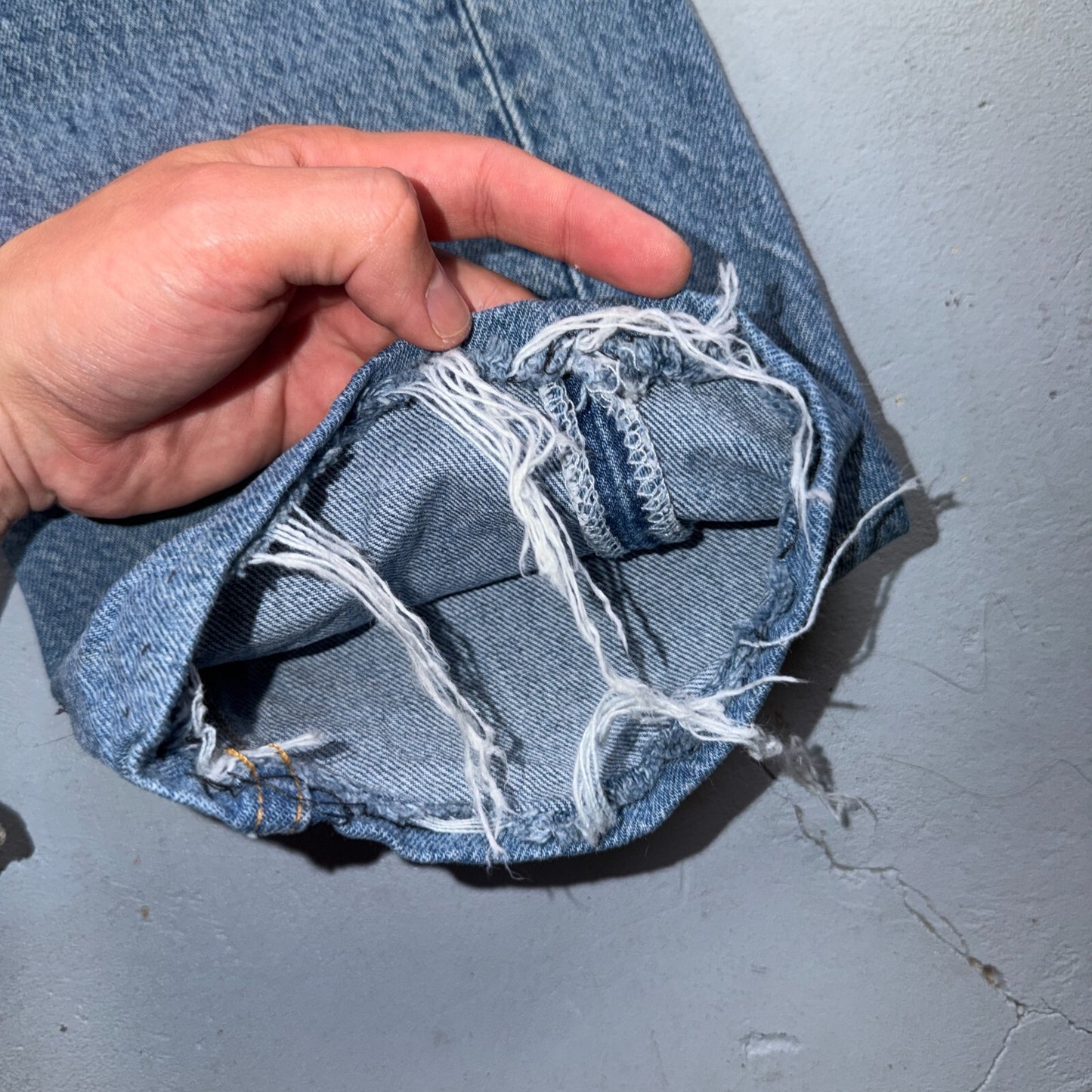 Levis 501 Vintage 90s USA XX Straight Leg Jeans Blue Light Wash 34x30 Act 33x26