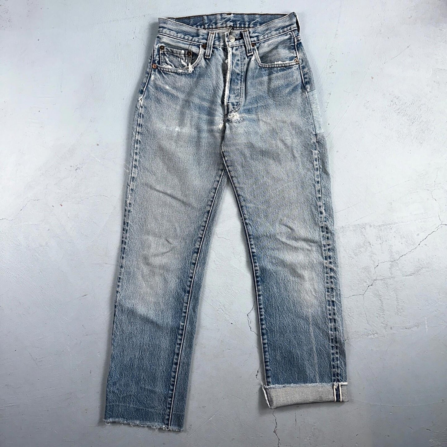 Levis 501 Vintage 80s Redline Selvedge USA XX Jeans Light Wash 524 Act 25x29