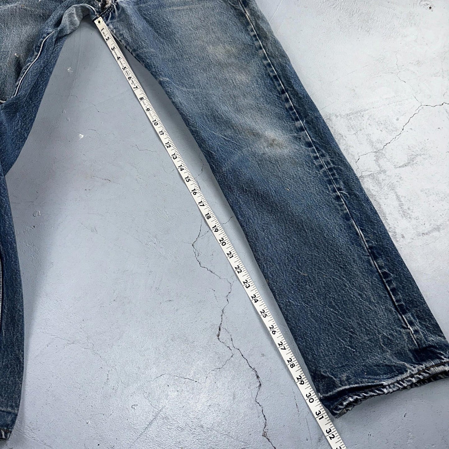 Levis 501 Vintage 80s Redline Selvedge USA XX Jeans Light Wash 35x36 Act 31x31