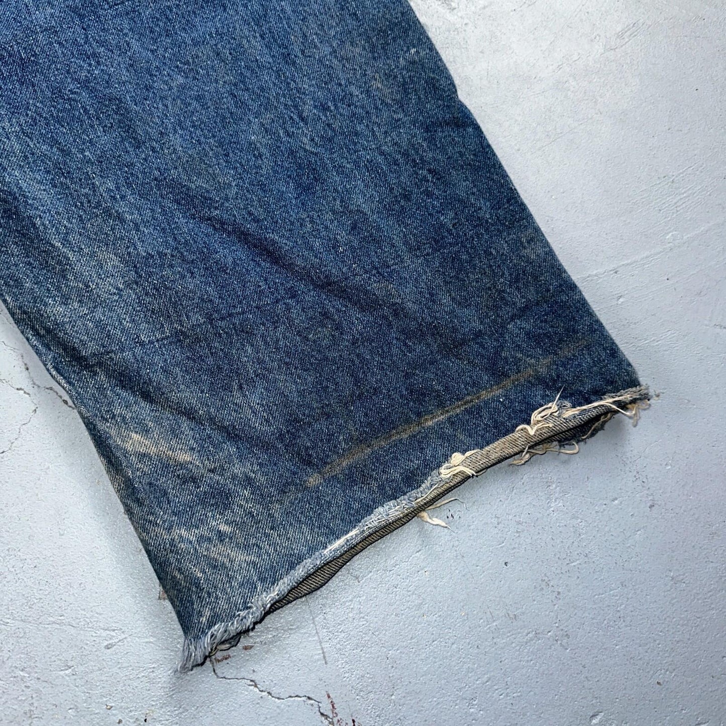 Levis 501 Vintage 80s Redline Selvedge USA XX Jeans Med Wash 48x30 Act 44x25