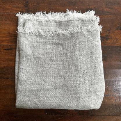 Gray Solid Stitched Scarf Lightweight Heather Winter Used Big Size Cute SQUARE