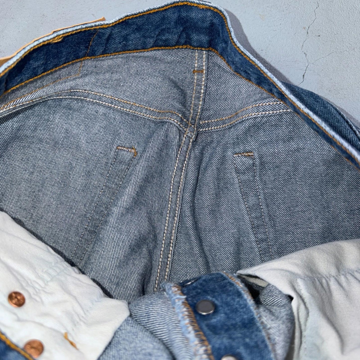 Levis 501 Vintage 90s USA XX Straight Leg Jeans Blue Med Wash 36x34 Act 33x30