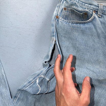 Levis 501 Vintage 80s Redline Selvedge USA XX Jeans Light Wash 38x40 Act 36x36