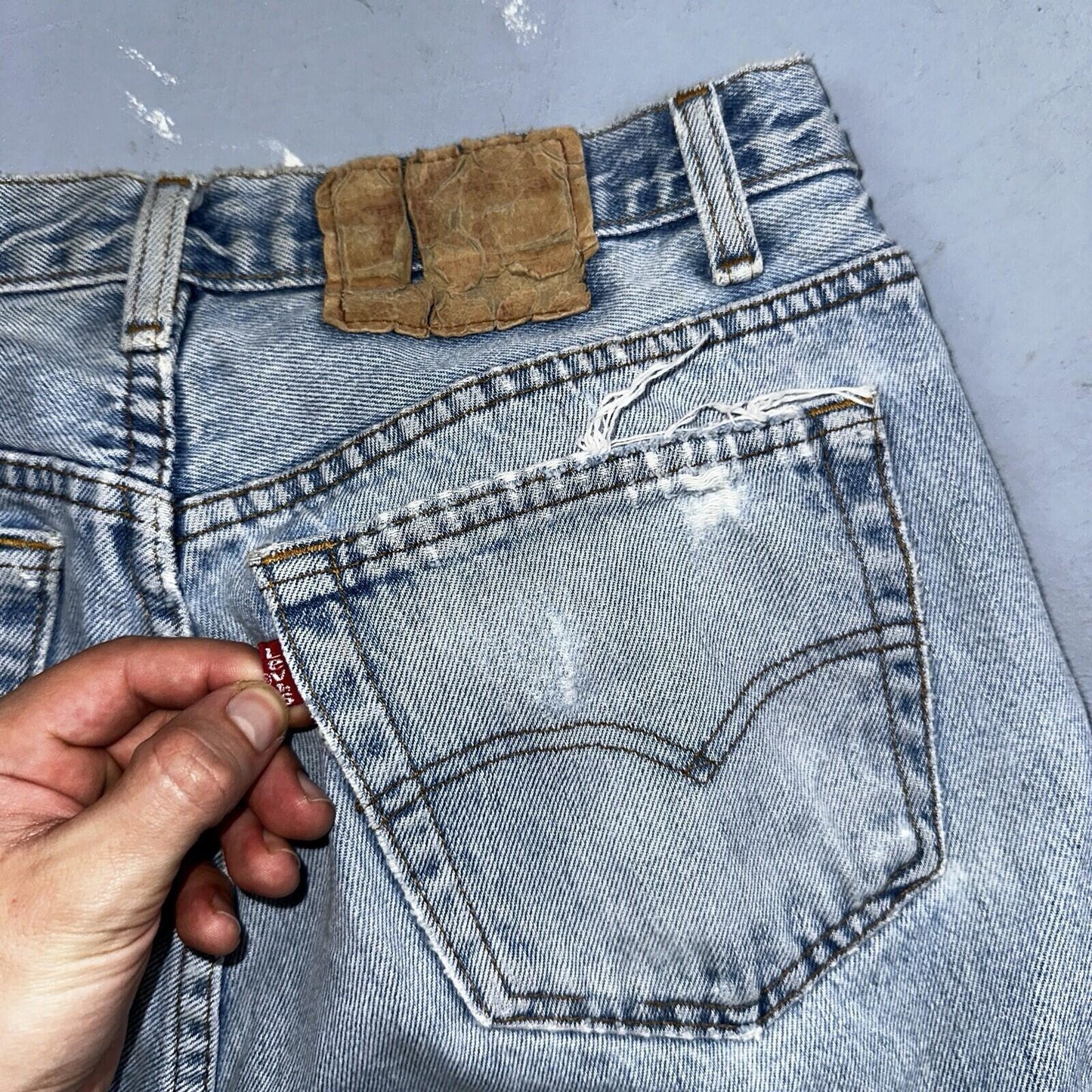 Levis 501 Vintage 90s Straight Leg Jeans 32x30 80s Light Wash Act 28x30 Thrashed