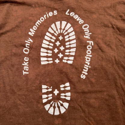 Take Memories Leave Footprints 80s VTG T Shirt Brown 1980s Single Stitch Hiking