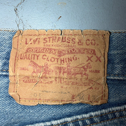 Levis 501 Vintage 80s Redline Selvedge USA XX Jeans Light Wash 34x36 Act 31x27
