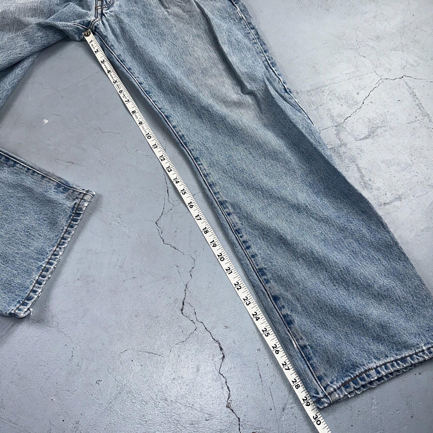 Levis 501 Vintage Y2K 90s XX Straight Leg Jeans Blue Light Wash 35x32 Act 32x29