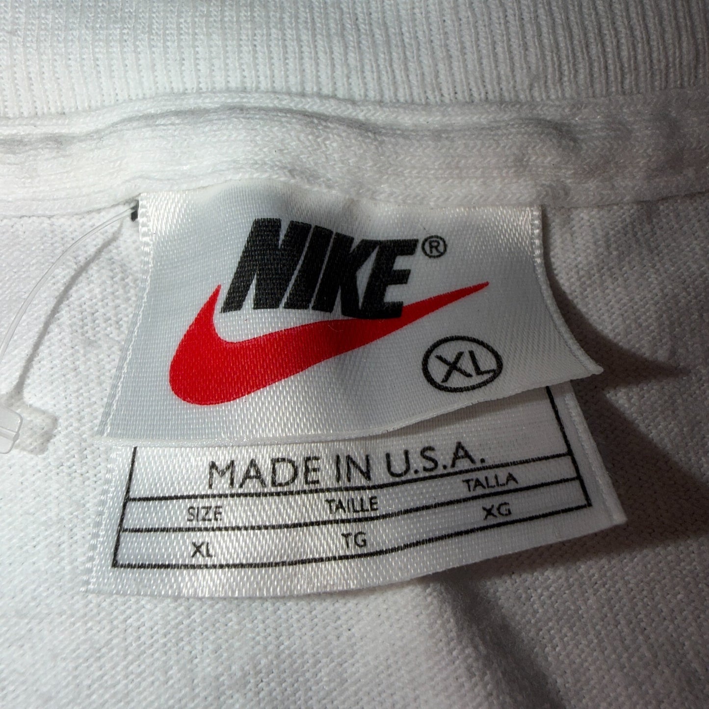 Vintage Nike Volleyball T Shirt Big Swoosh Logo Sports Graphic Tee 90s White USA